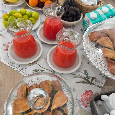 Nocleg ze śniadaniem Pietra Bianca 5*