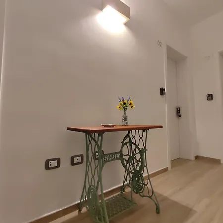 Pietra Bianca 쿠트로피아노